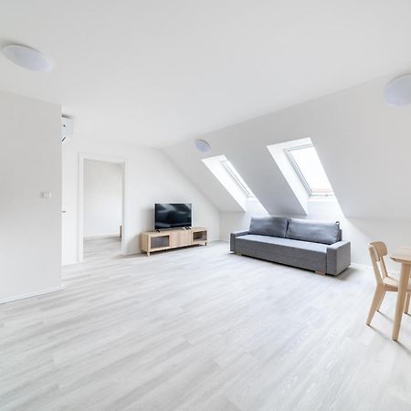 Apartments Borivojova 63 프라하 외부 사진